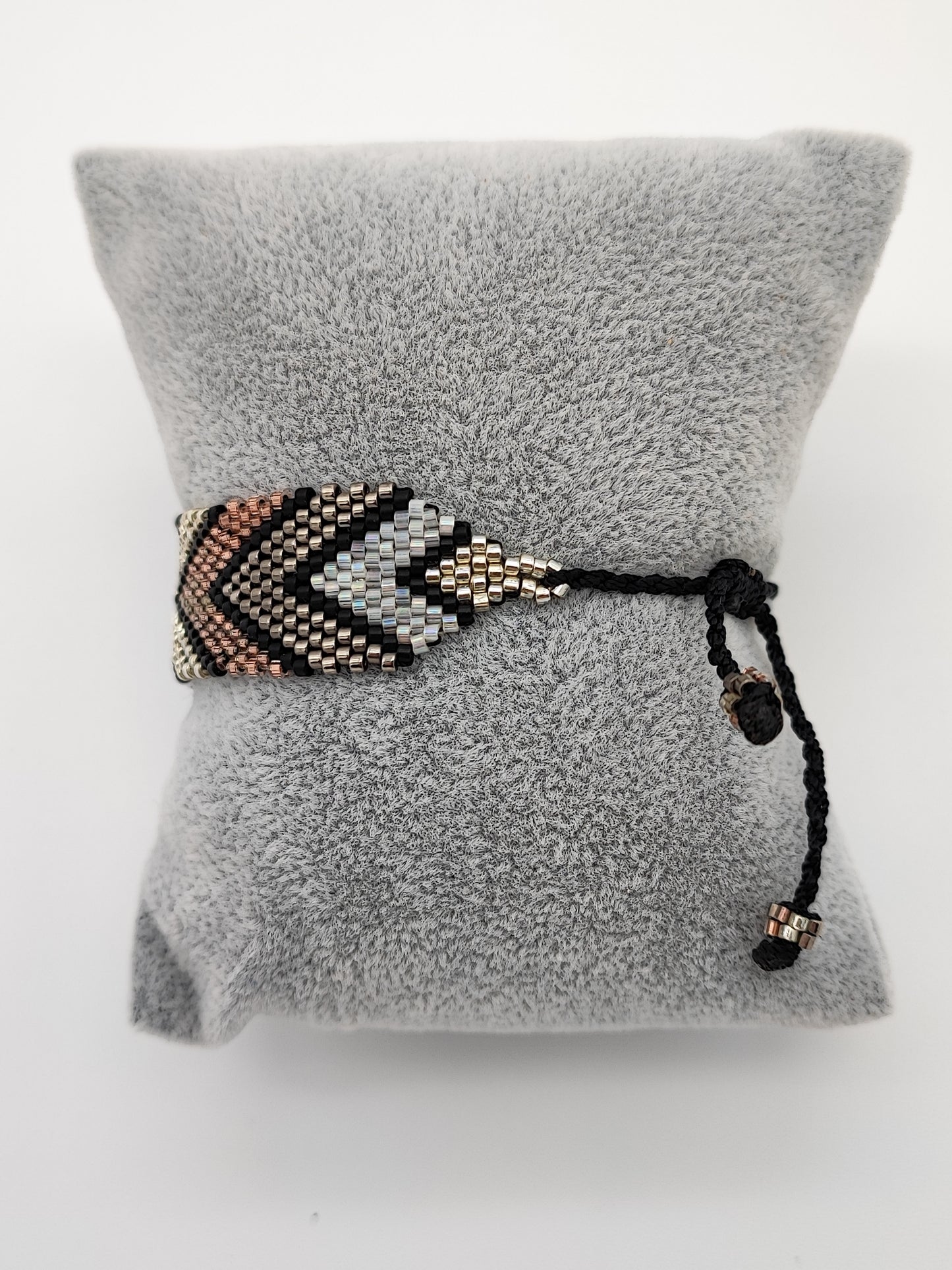 Pulsera tejida colores