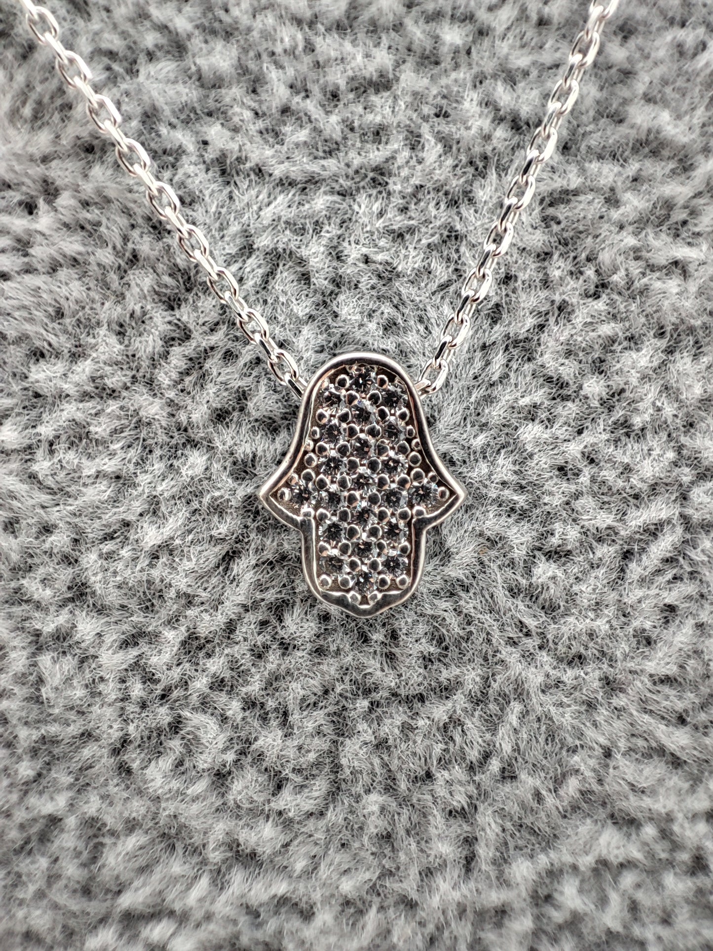 Collar mano