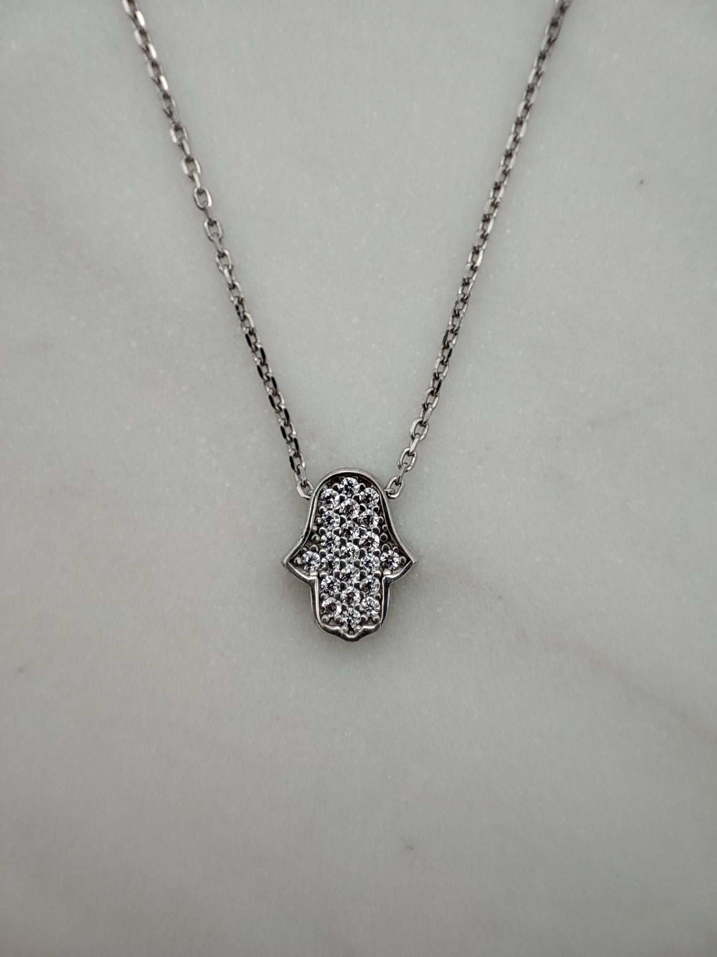 Collar mano