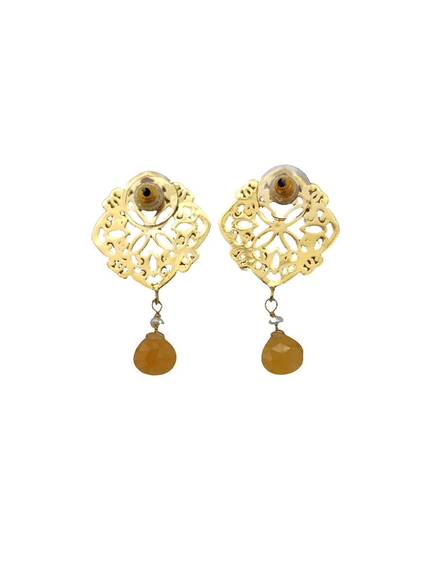 Aretes flor con grecas y cristal amarillo