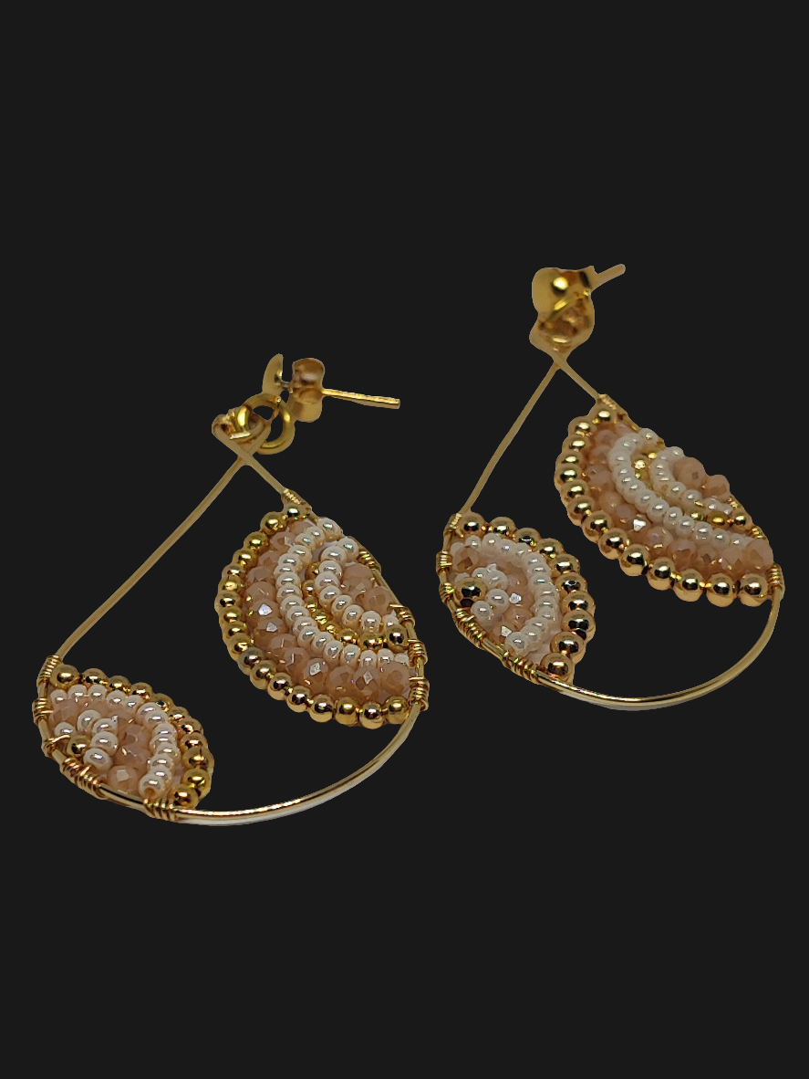 Aretes gota con tejido