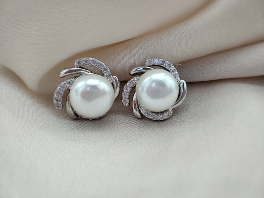 Aretes perla con plateado